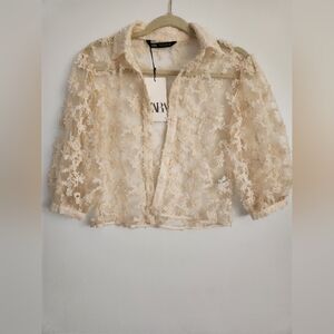 NWT Zara Cream 3d Floral Lace Button Down Shirt, Size Small